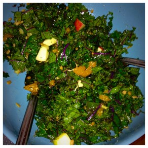 Kale Salad with Apples and Oranges